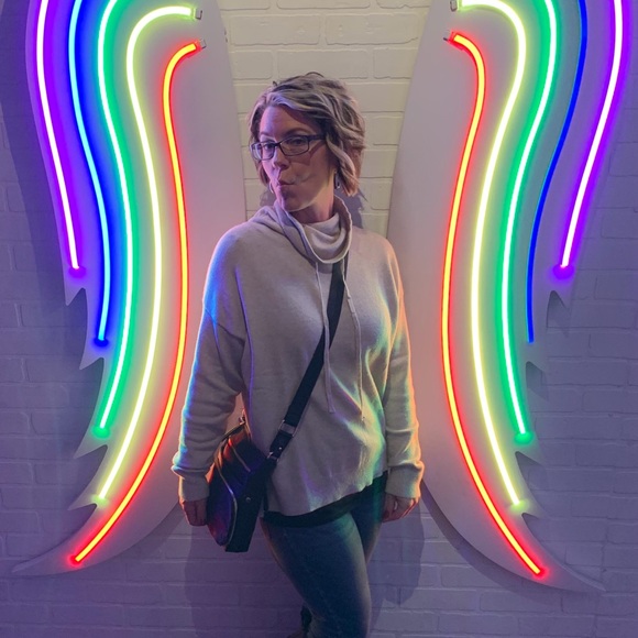 Meet your Posher, Amy - Picture 6 of 6